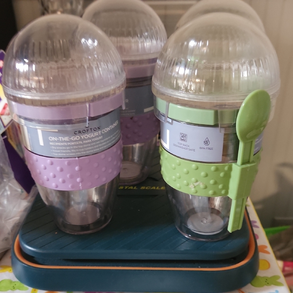BNWT 4 SEALED Crofton On-the-Go Yogurt/Cereal/Oatmeal 12oz Containers
